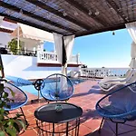 Ladera Panorama 2 *