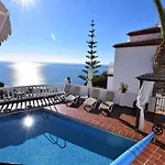Ladera Panorama 2 *