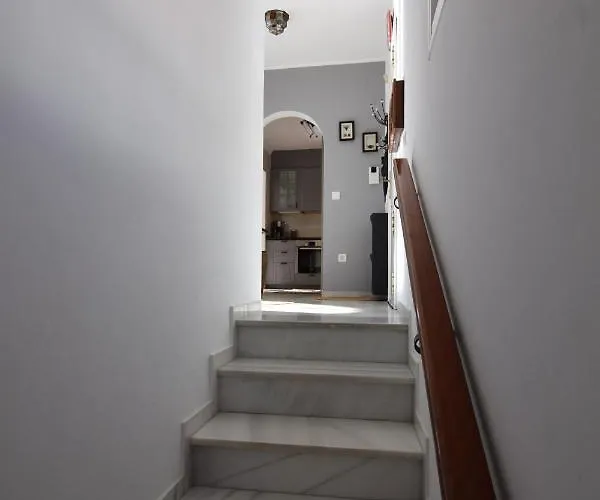 Ladera Panorama 2 نيرخا